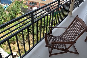 Grand View Guest House & Restaurant