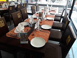 Dev Motel & Banquet