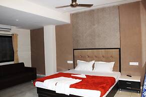 Dev Motel & Banquet