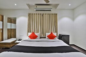 Dev Motel & Banquet