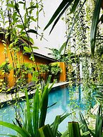 Suite Lanka