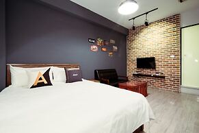 A Room Time