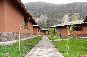 Cantua Hotel