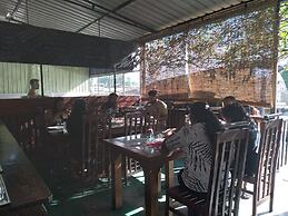 Ella Nature Life Guest and Restaurant