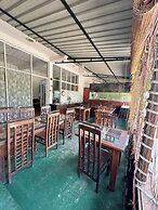 Ella Nature Life Guest and Restaurant