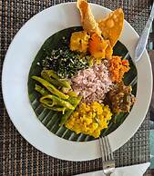 Ella Nature Life Guest and Restaurant