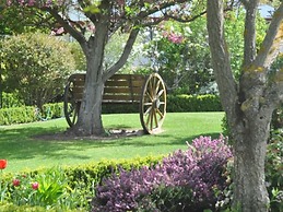 Alexandra Garden Court Motel