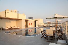 Wescott Plaza Hotel Apartment