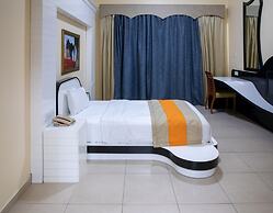 Wescott Plaza Hotel Apartment