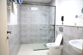 Wescott Plaza Hotel Apartment