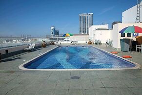 Wescott Plaza Hotel Apartment