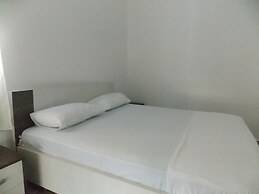 Doka Apartments