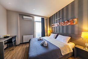 Sani Apart Hotel