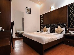 OYO 644 Hotel Haris Court