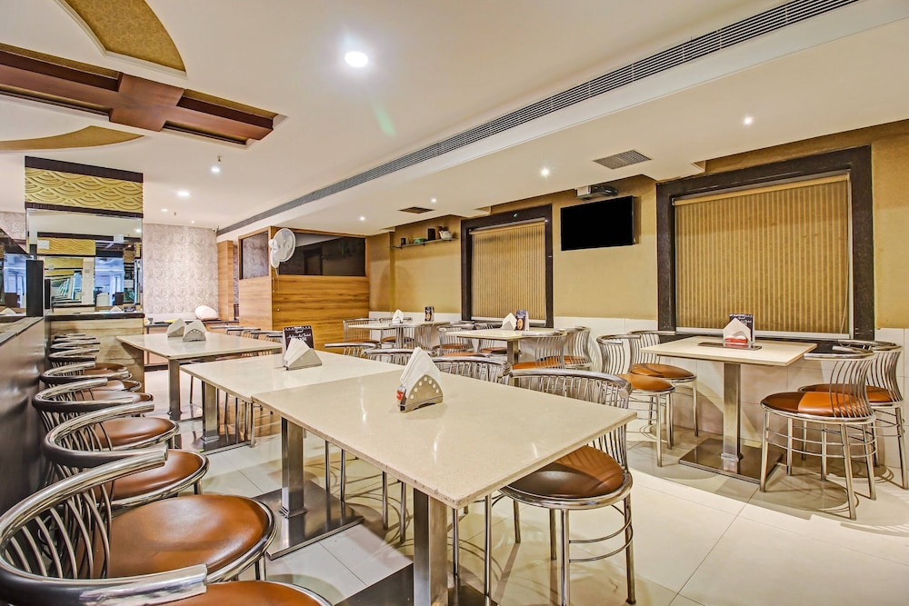 Townhouse 692 Hotel Nera Regency