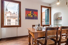 Venezia Spirito Santo Canal View
