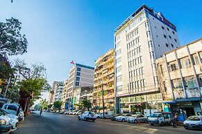 Botahtaung Hotel