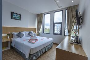 Botahtaung Hotel