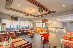 Botahtaung Hotel