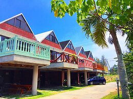Okinawa starry forest cottage