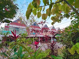 Okinawa starry forest cottage