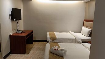 Cherry Midtown Hotel