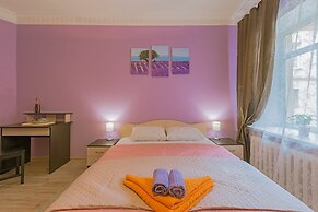 Apart-hotel on Marata 28