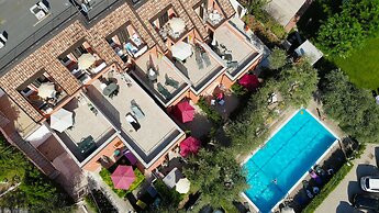 Holidays Residence