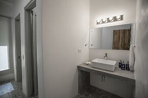Nya Hotel