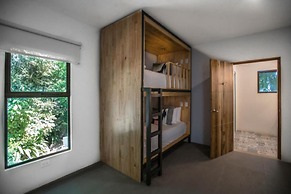 Nya Hotel