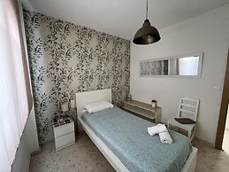 Rafaela Guest House