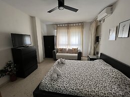 Rafaela Guest House