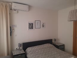 Rafaela Guest House