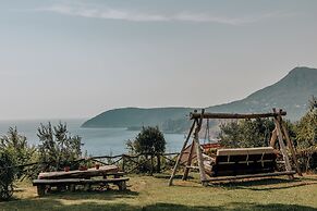 Talici Hill - Rustic Villas