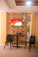 Tops Lodging House