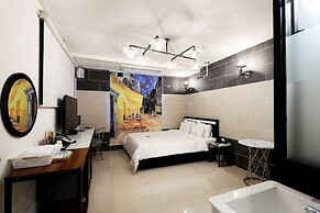 Russo Hotel
