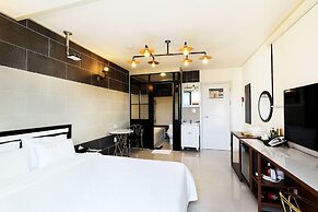 Russo Hotel