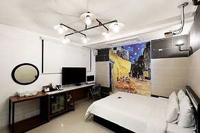 Russo Hotel