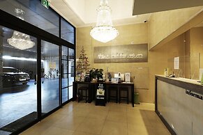Russo Hotel