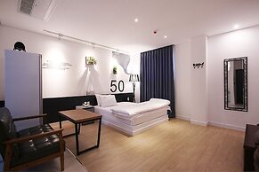 Hotel Insomnia