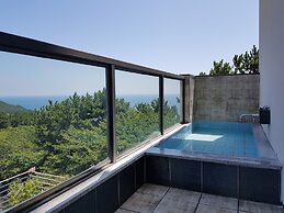 Suntree Hotel