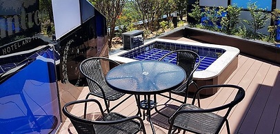 Suntree Hotel