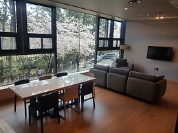 Suntree Hotel