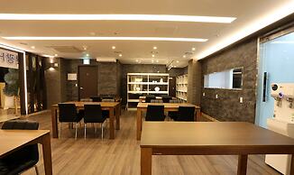 Suntree Hotel