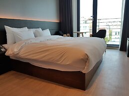 Suntree Hotel
