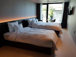 Suntree Hotel