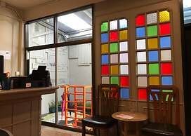 Merge Hostel