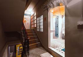 Merge Hostel