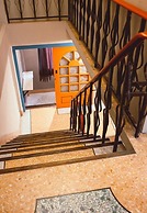 Merge Hostel