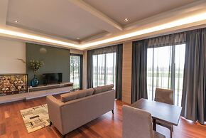 Green Ville Laguna Hotel